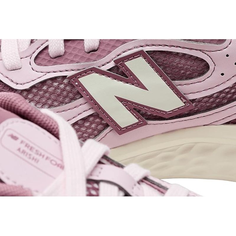 New Balance Arishi naisten juoksukengät 5